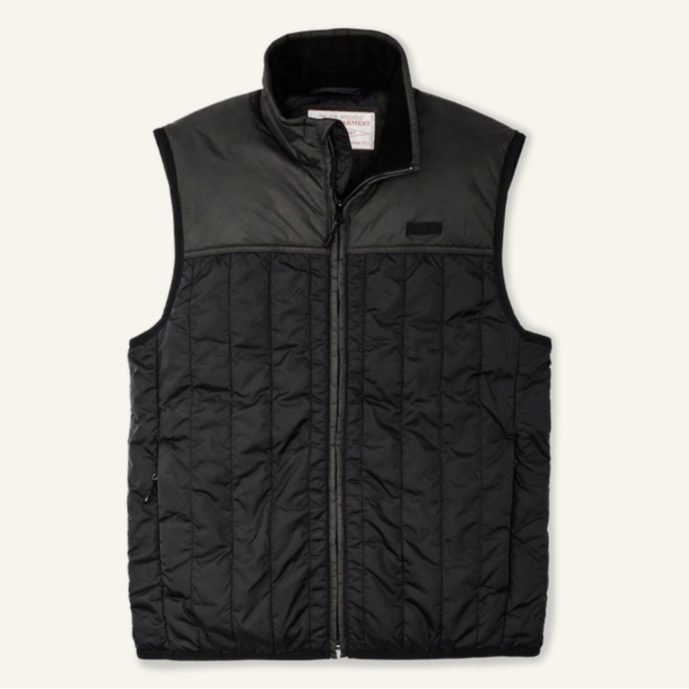Filson Ultralight Vest | size medium | black/olive gray